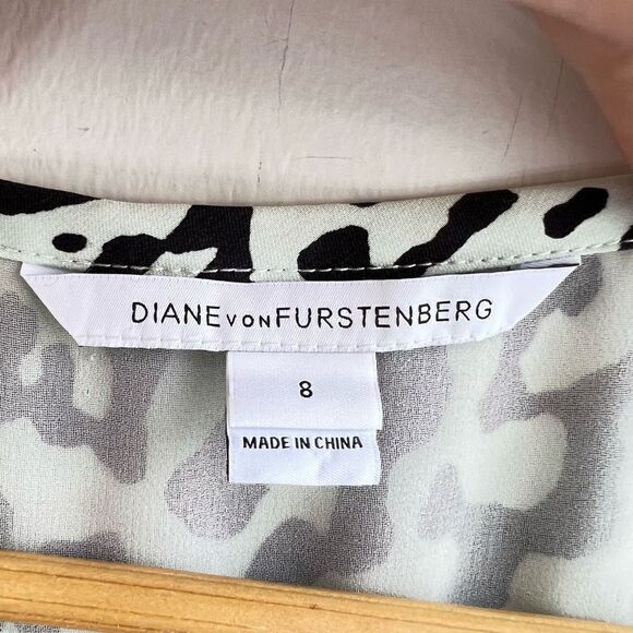 Diane von Furstenberg New Della Paint Splash Printed Dress Light Green Women’s 8 - Picture 11 of 15